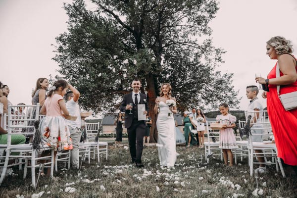 Hosszúréti Rendezvényház esküvői képek